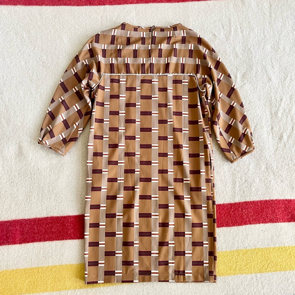 Ottod'ame brown dress w/retro geometric pattern - Picture 6 of 10